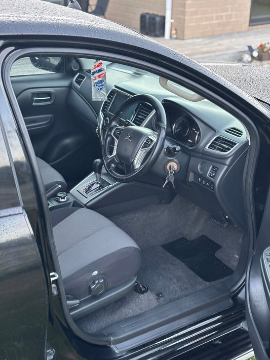 Basic Interior Valet - Sleek