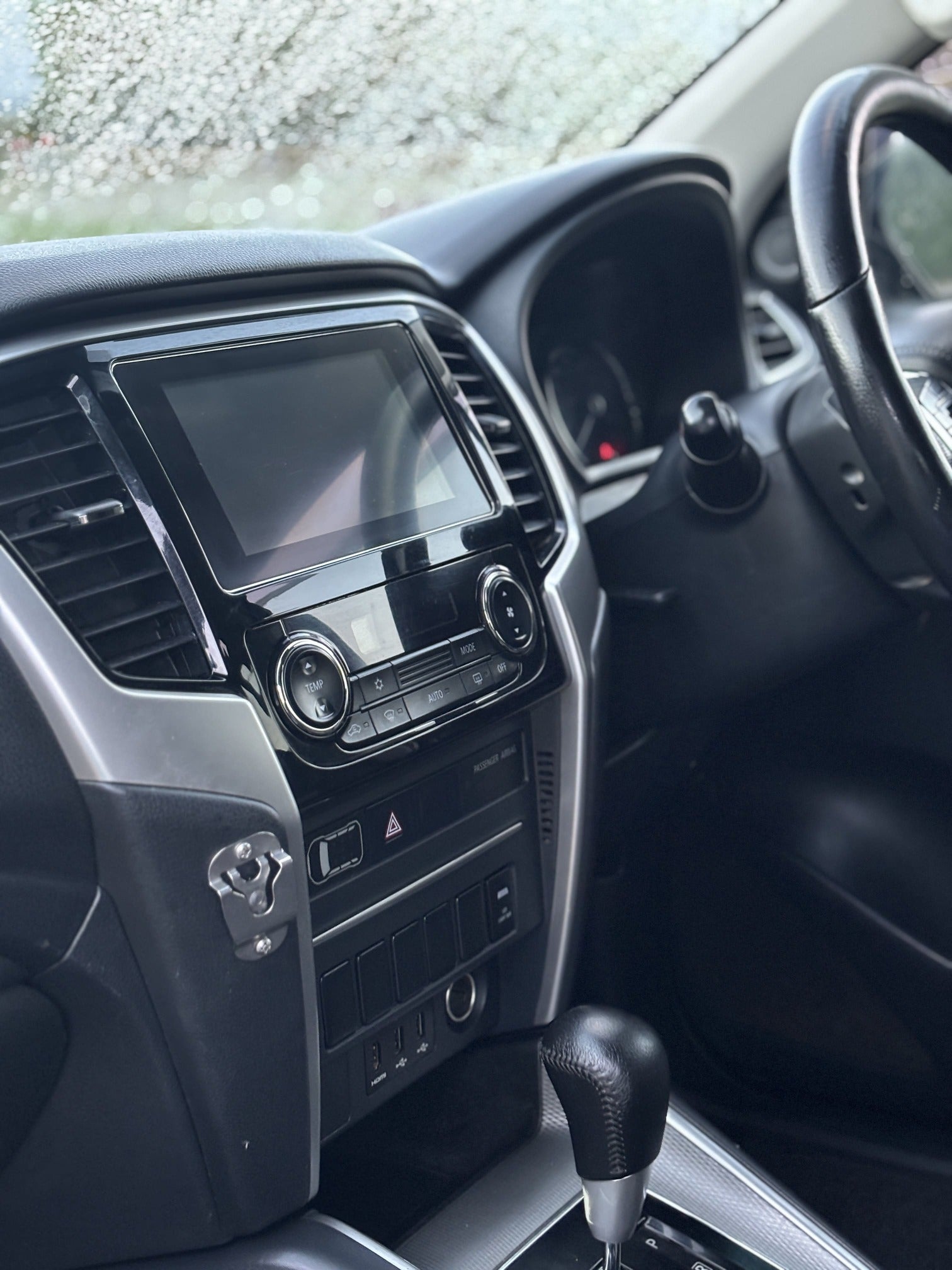 vehicle interior deep clean